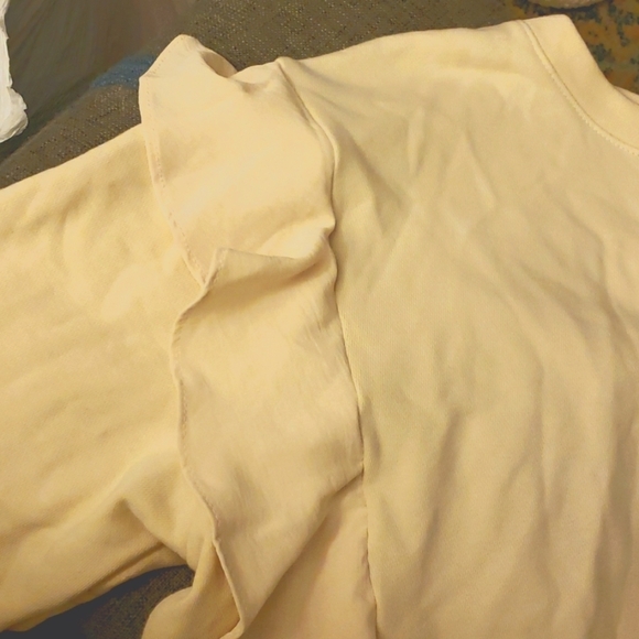 Who What Wear Women's Puff Long Sleeve Ruffle Cream Sweatshirt Size XS - Picture 4 of 7